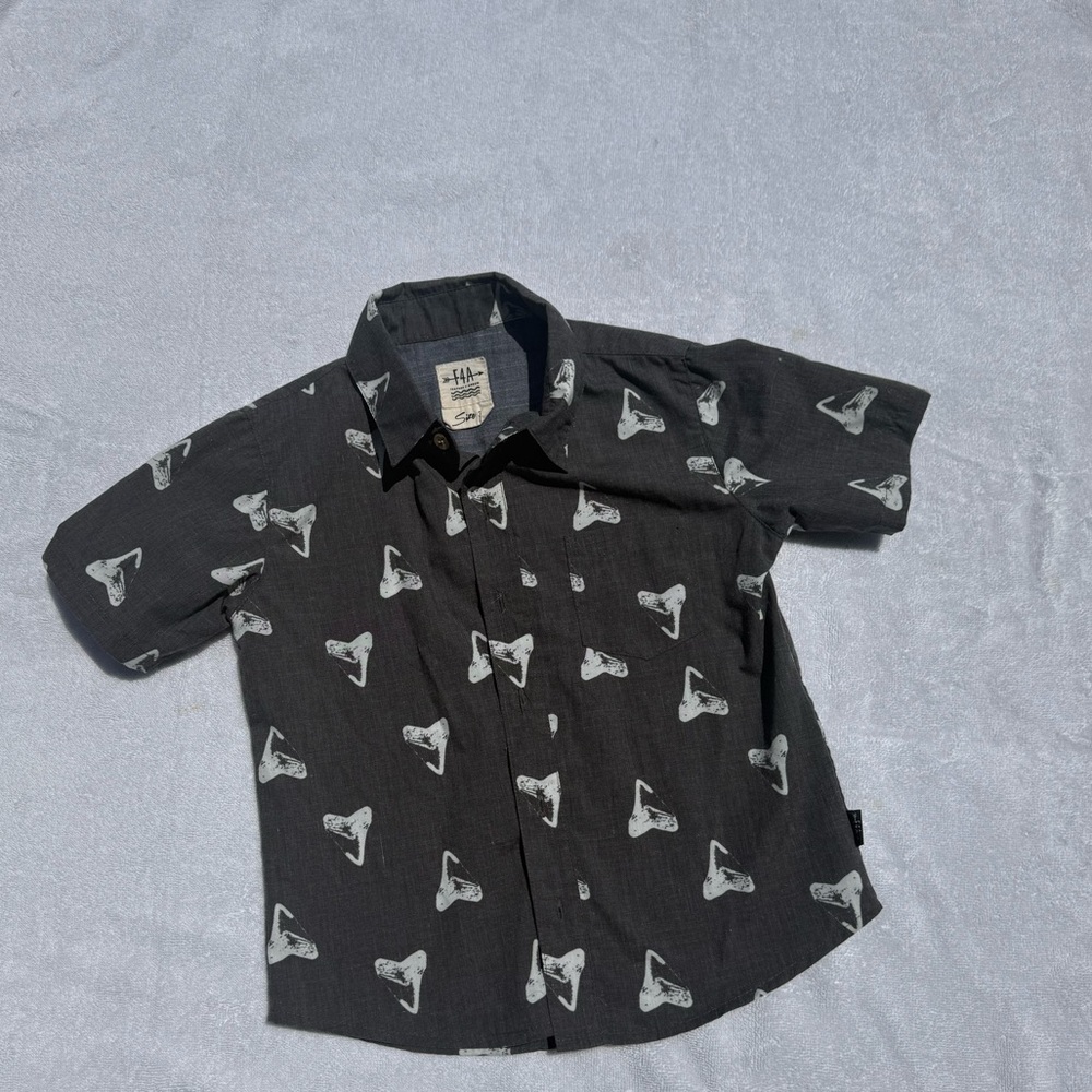 Feather 4 Arrow Shirt